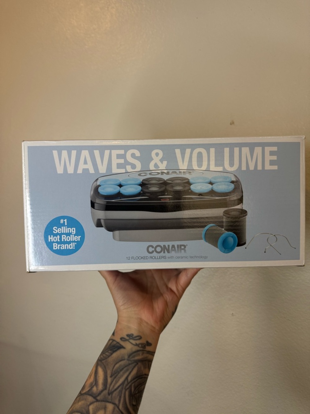 Hot Roller Styling Set with Light Blue and Black Rollers